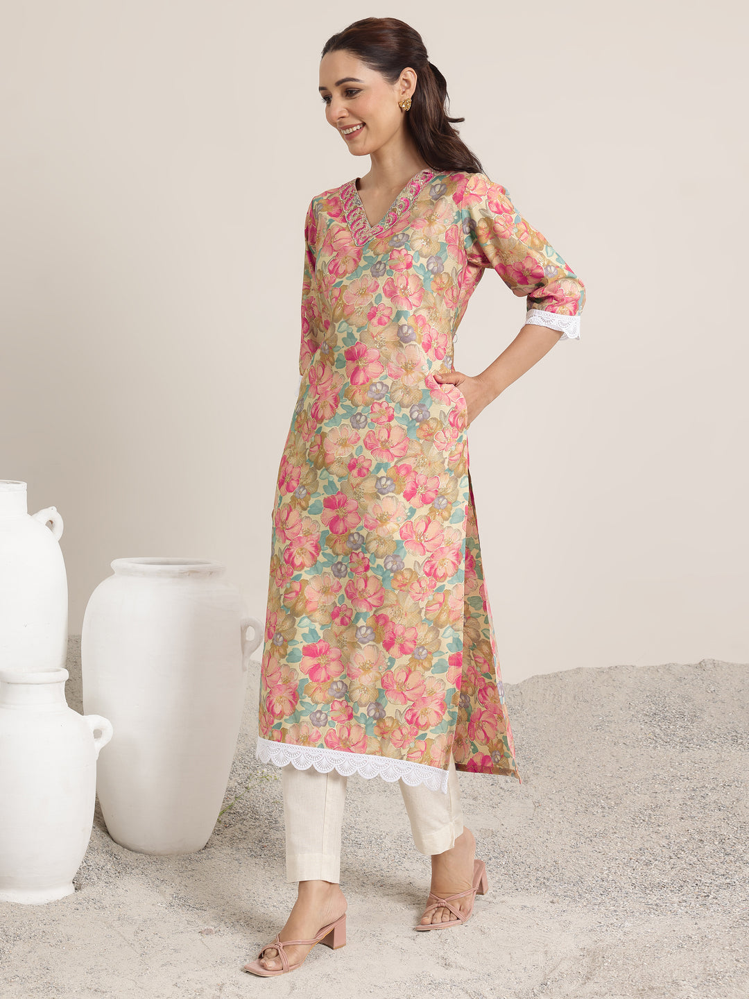  Pink Printed Silk Blend Straight Kurta 