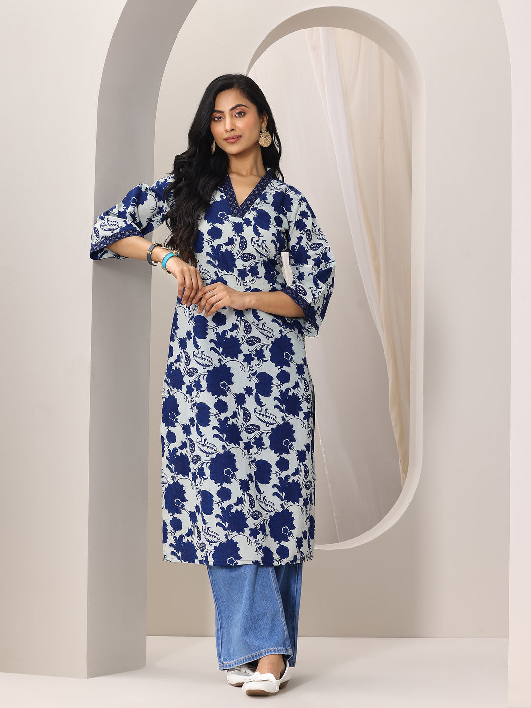  Indigo Printed Cotton Straight Kurta 