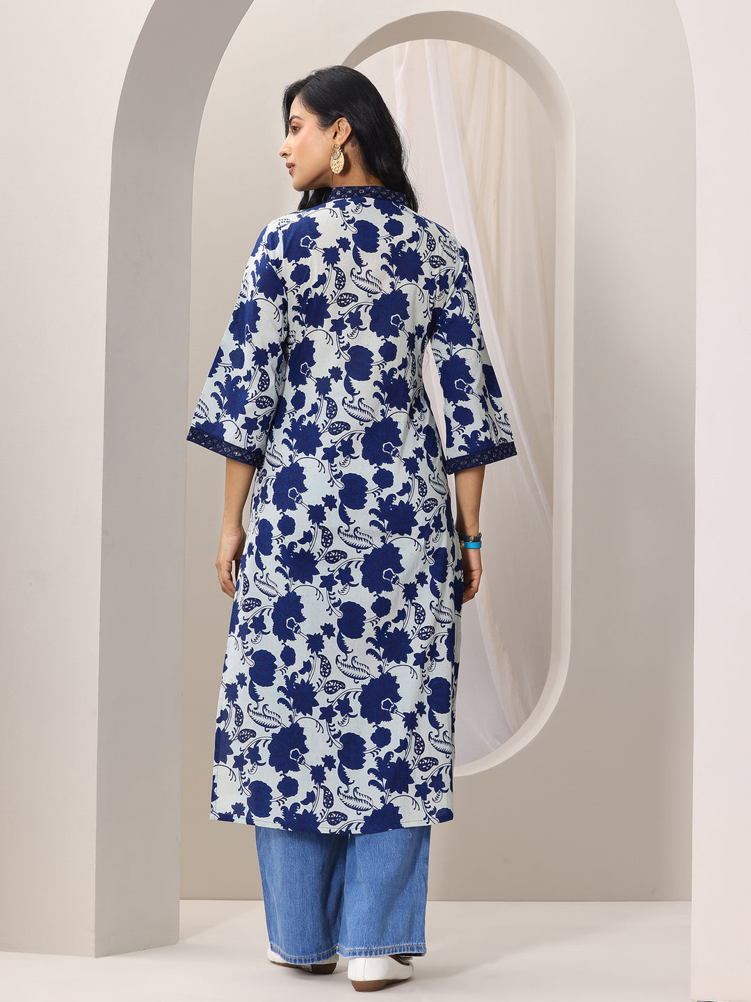  Indigo Printed Cotton Straight Kurta 