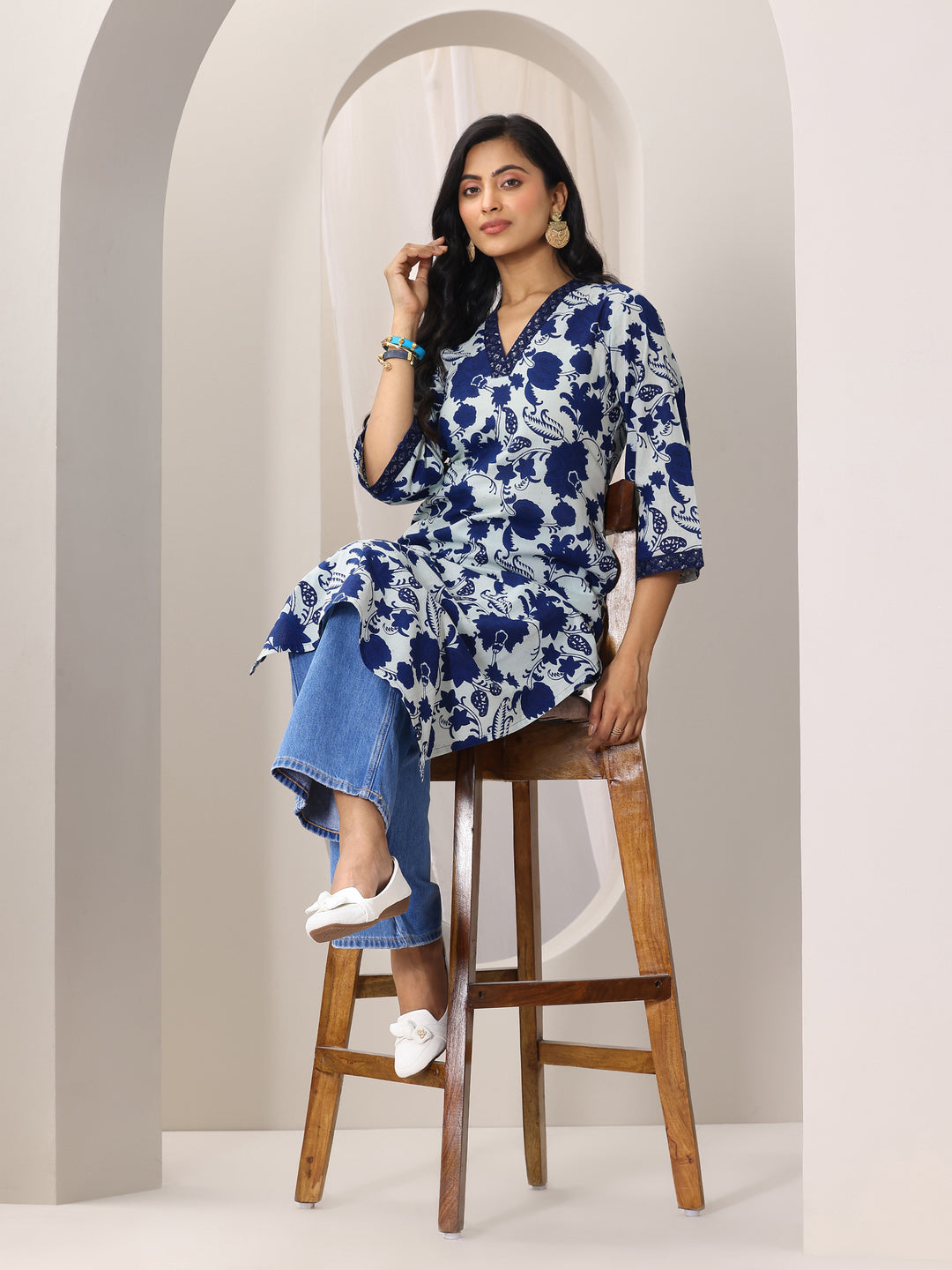  Indigo Printed Cotton Straight Kurta 