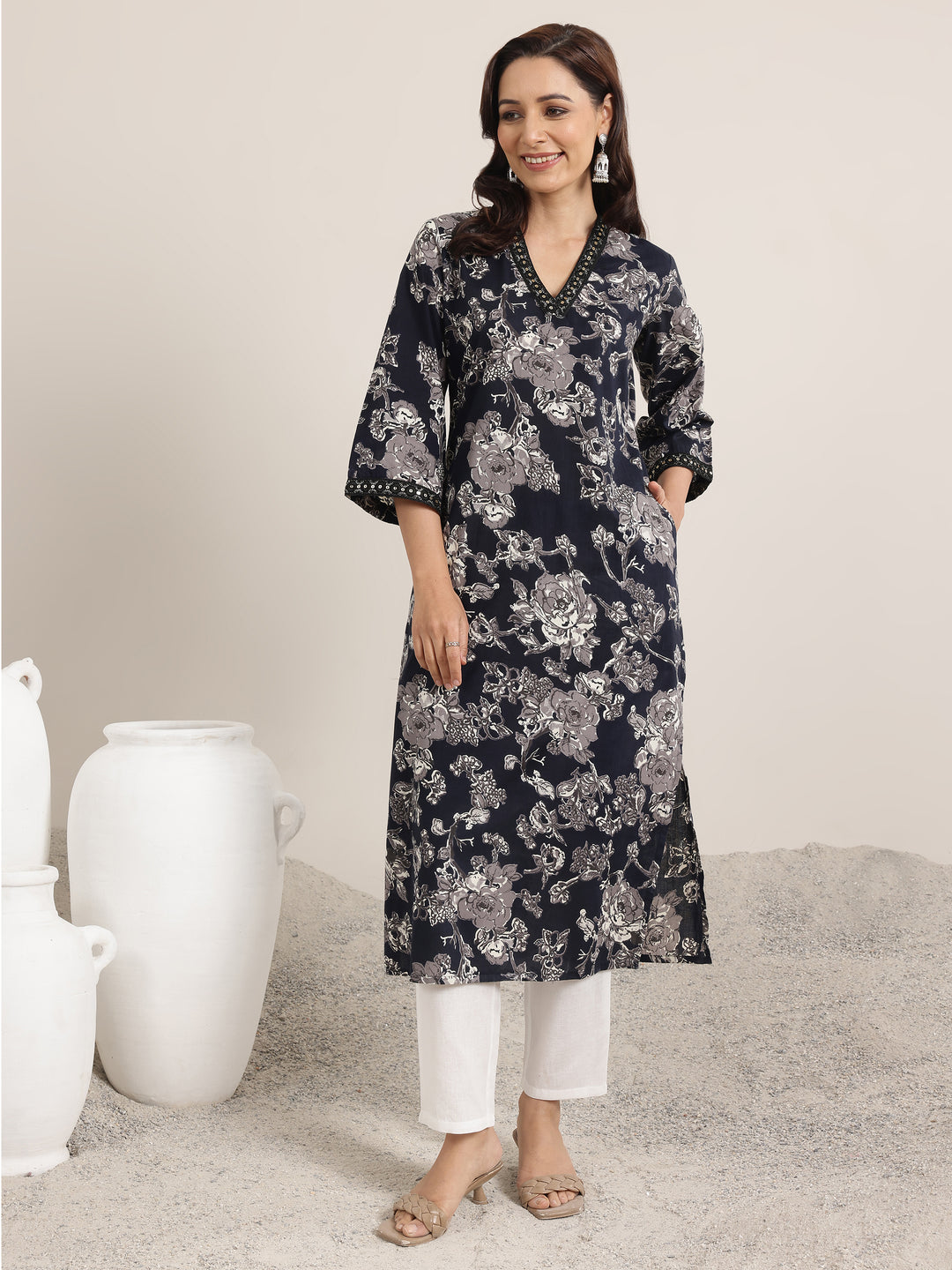  Black Printed Cotton Straight Kurta 