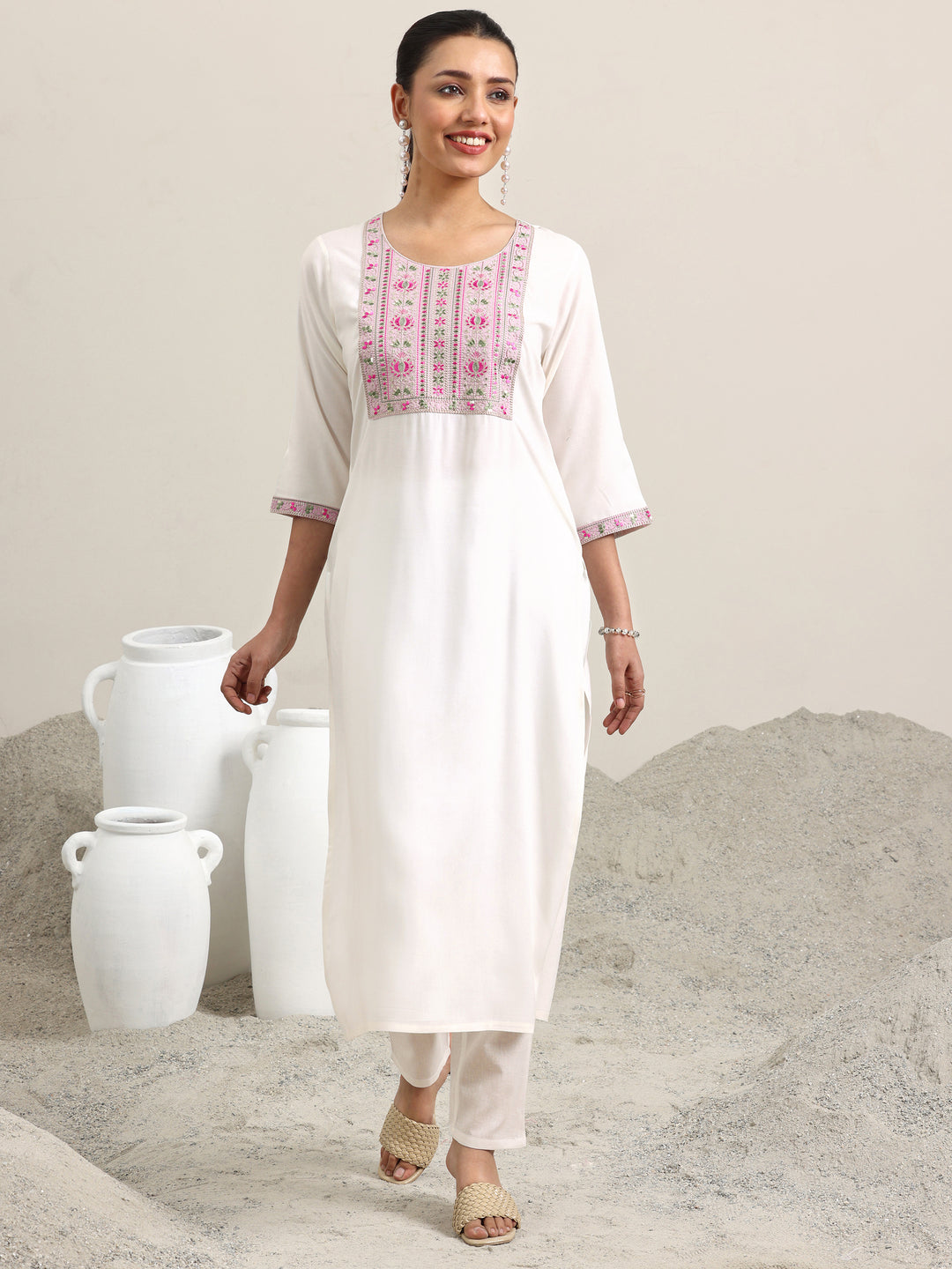  Off White Yoke Design Rayon Straight Kurta 