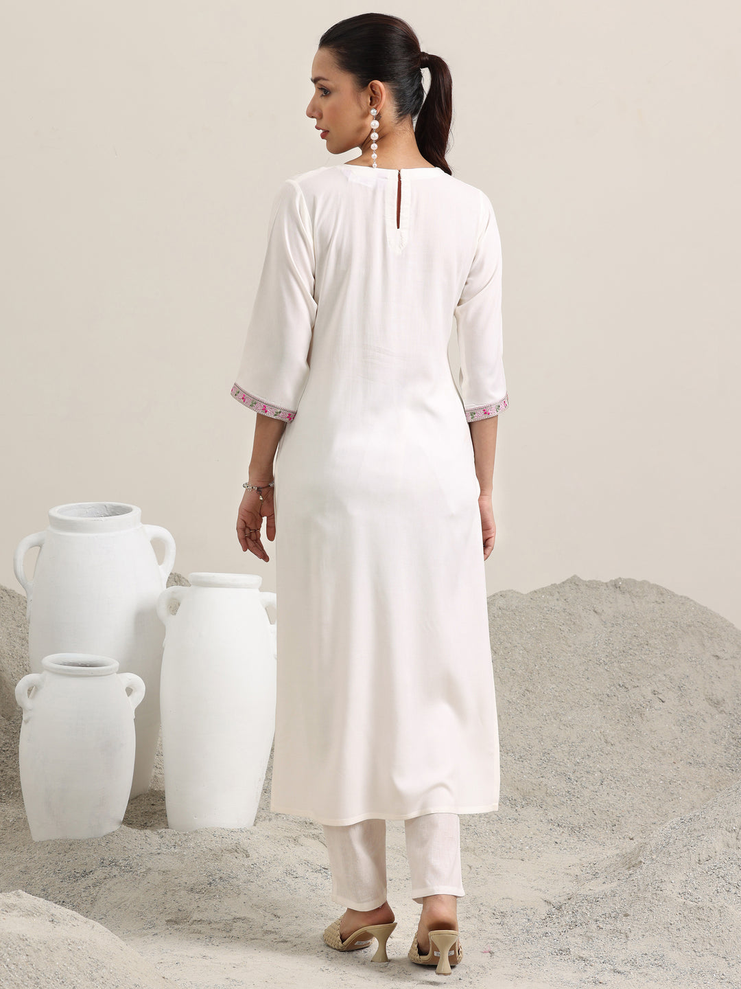  Off White Yoke Design Rayon Straight Kurta 