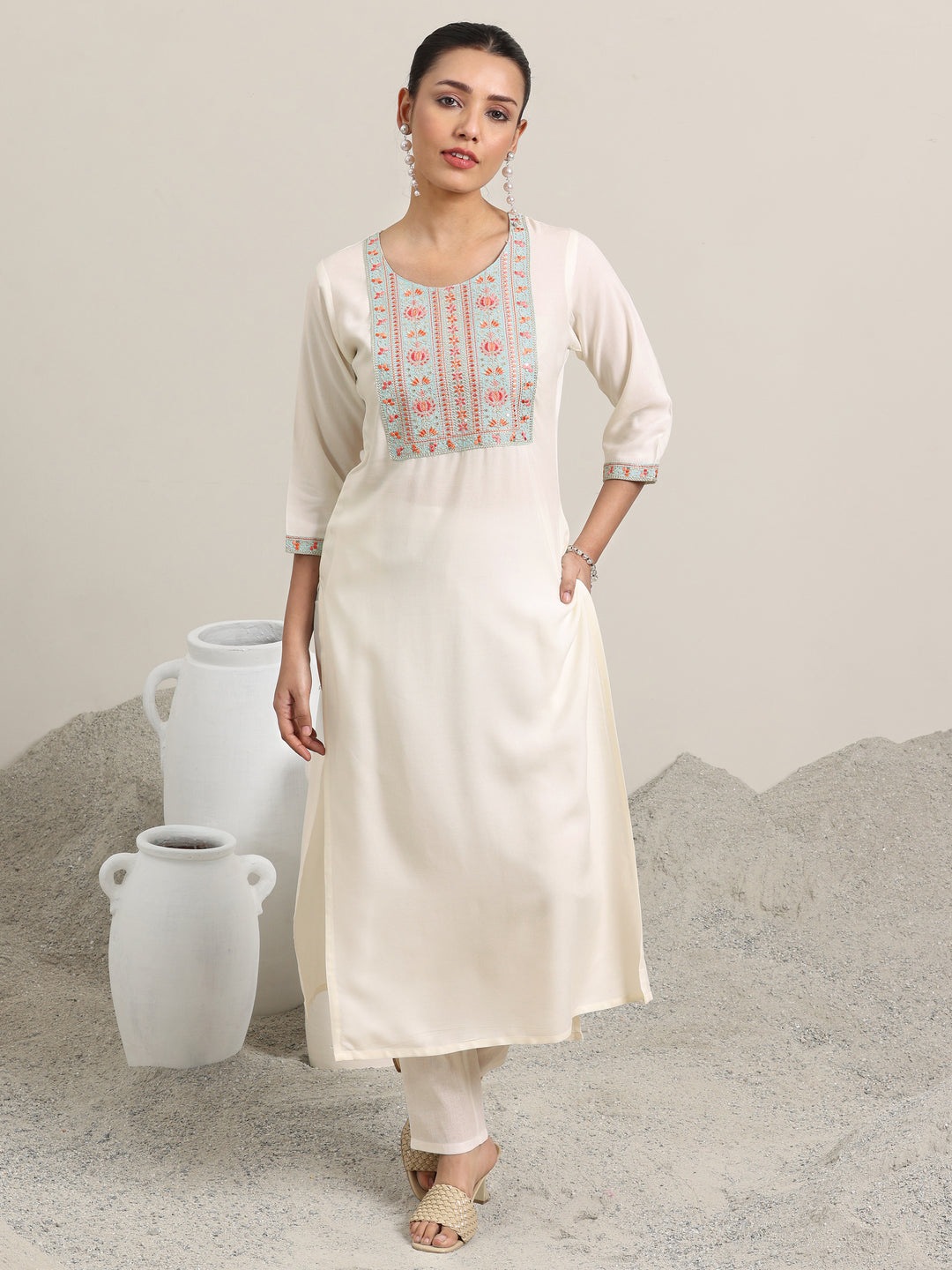  Off White Yoke Design Rayon Straight Kurta 