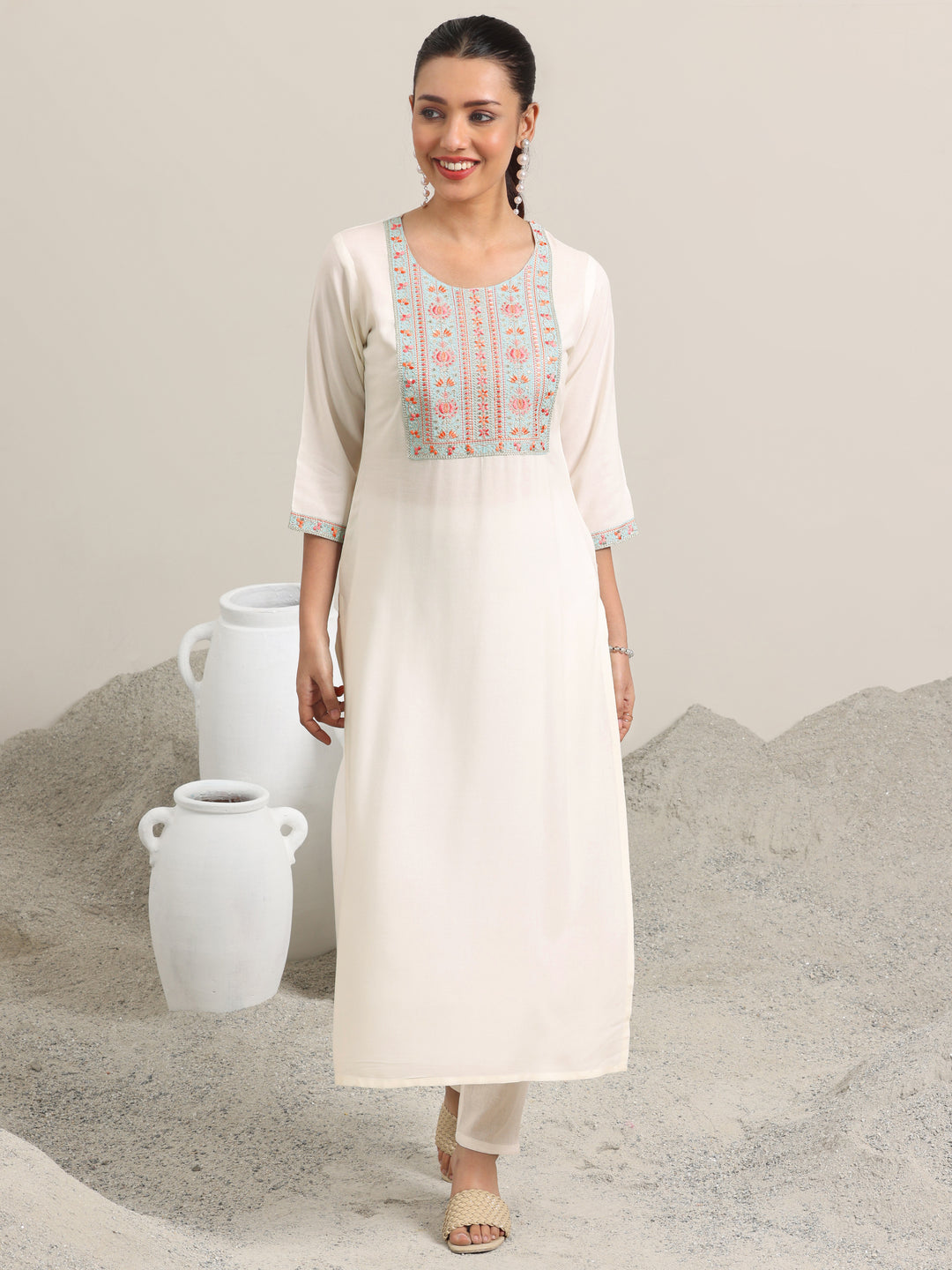  Off White Yoke Design Rayon Straight Kurta 