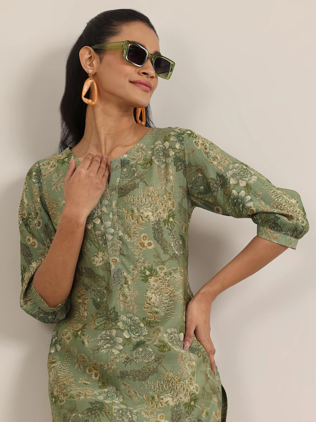  Green Printed Silk Blend Straight Kurta 