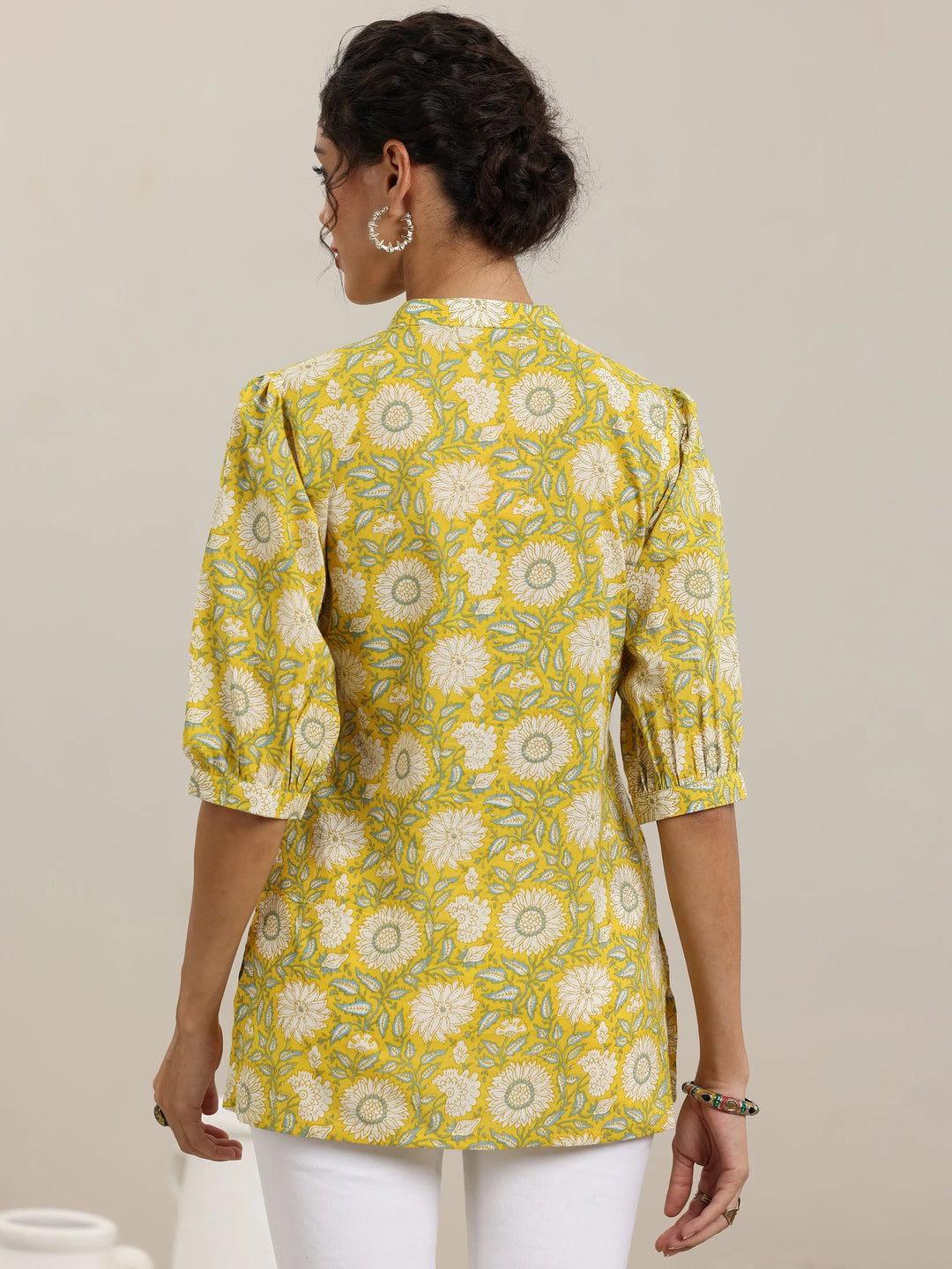  Yellow Printed Cotton Straight Short Kurti 