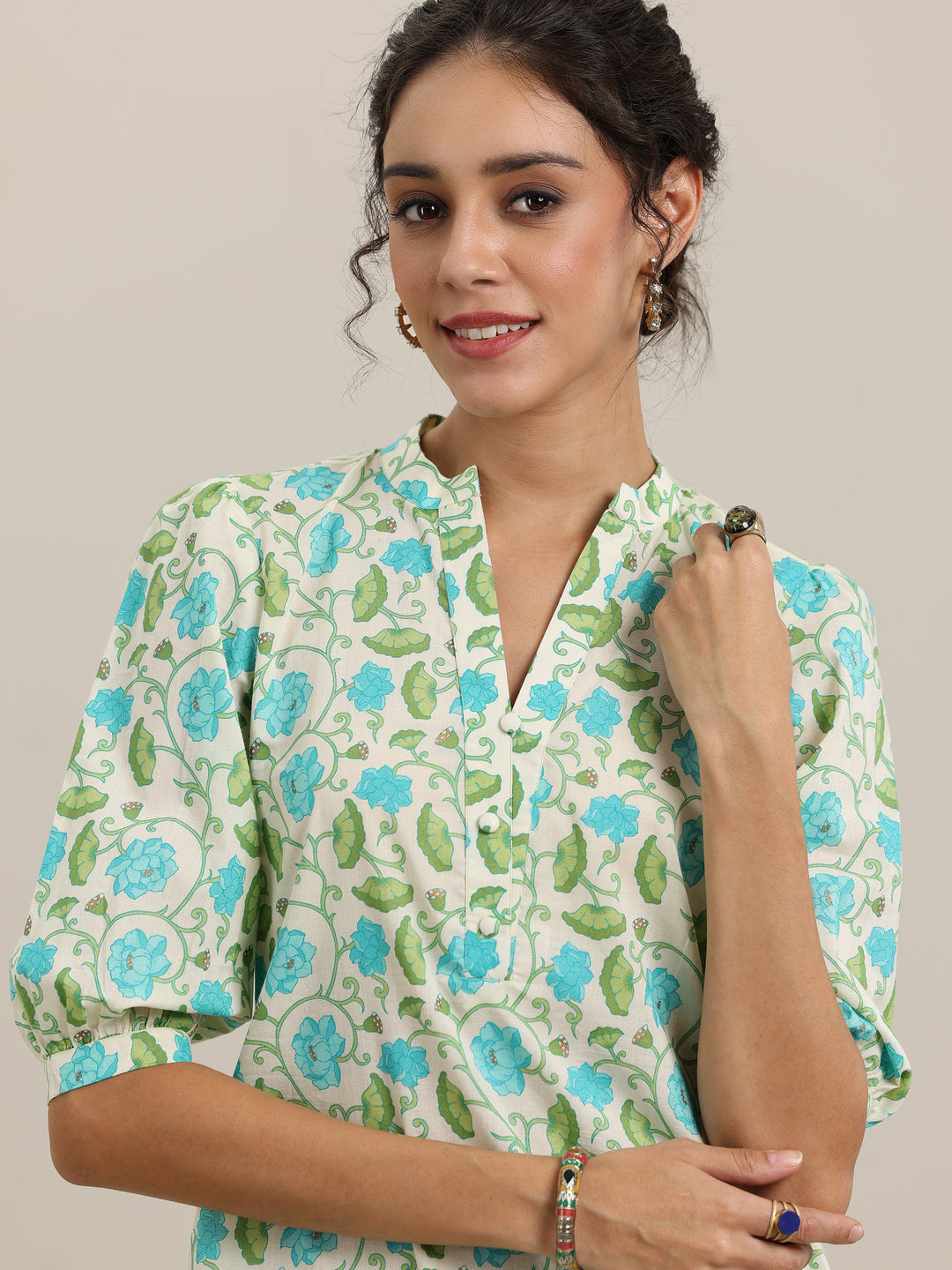  Off White Printed Cotton Straight Kurti 