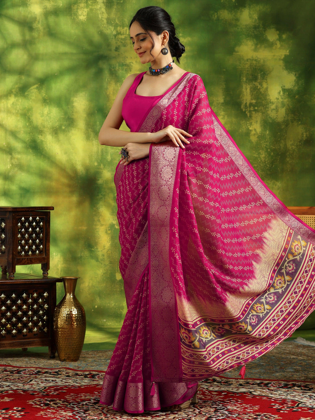 Pink Printed Silk Blend Saree With Unstitched Blouse Piece - Libas 