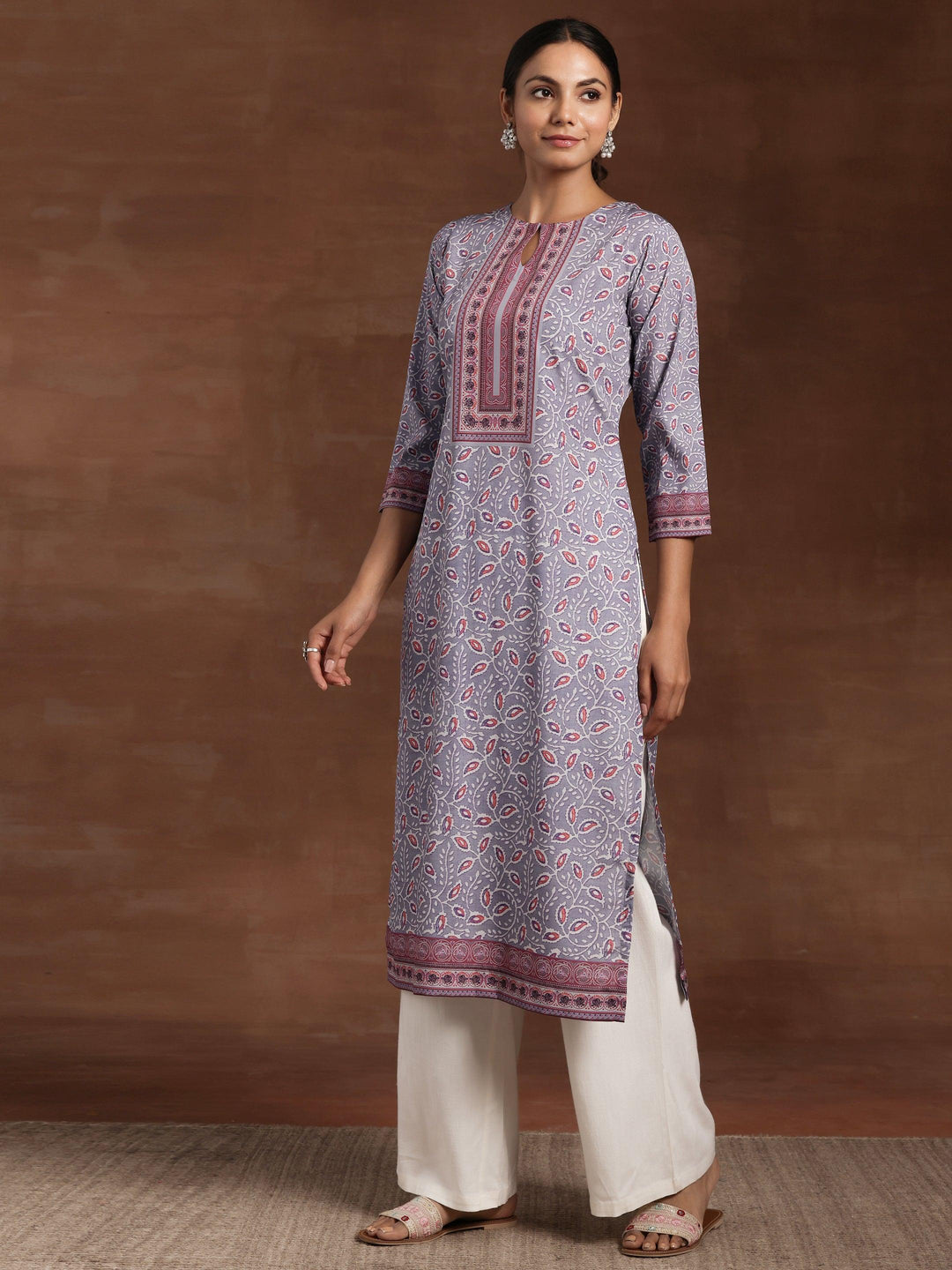 Lavender Printed Crepe Straight Kurta - Libas 