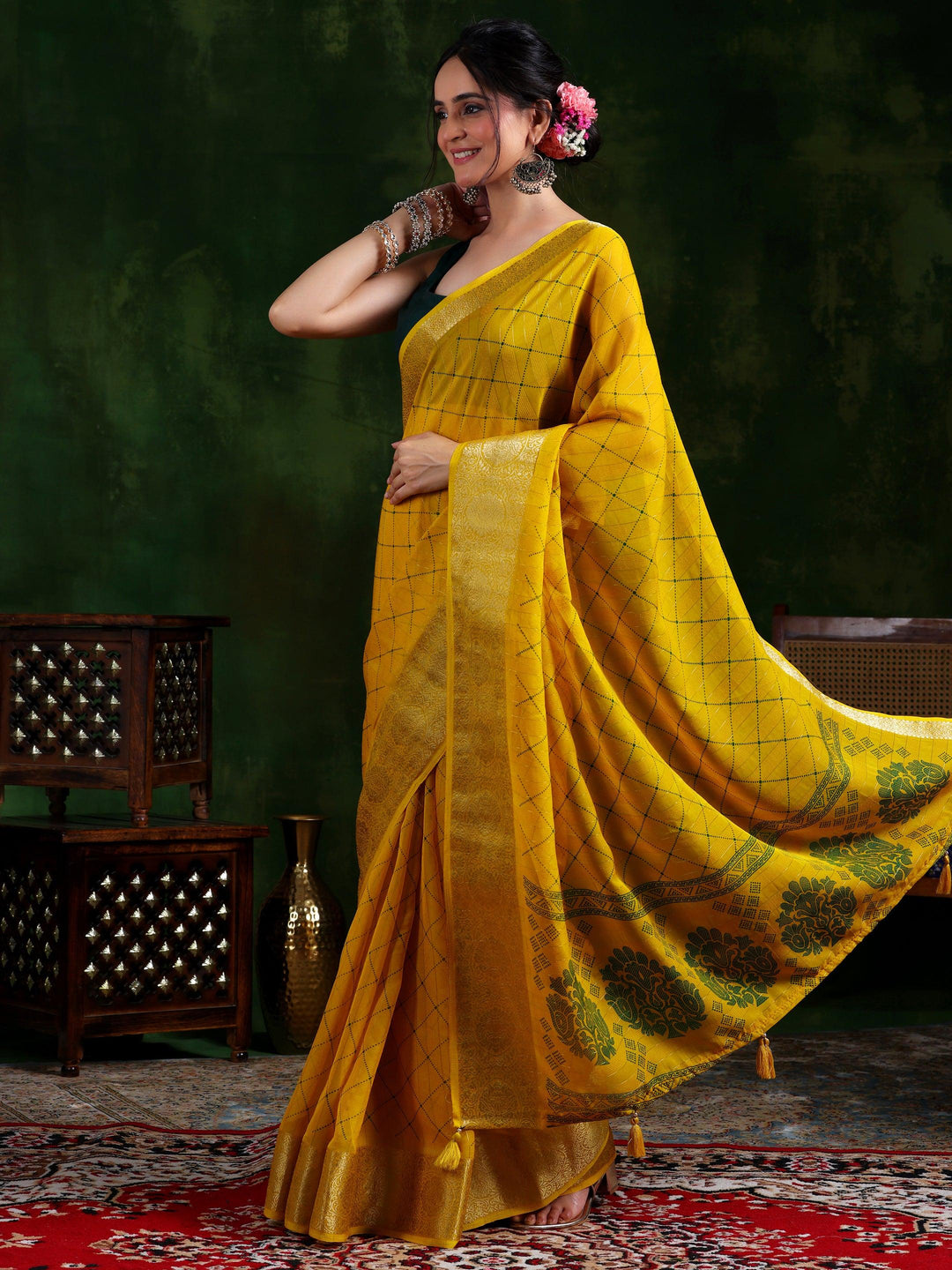 Mustard Printed Silk Blend Saree With Unstitched Blouse Piece - Libas 