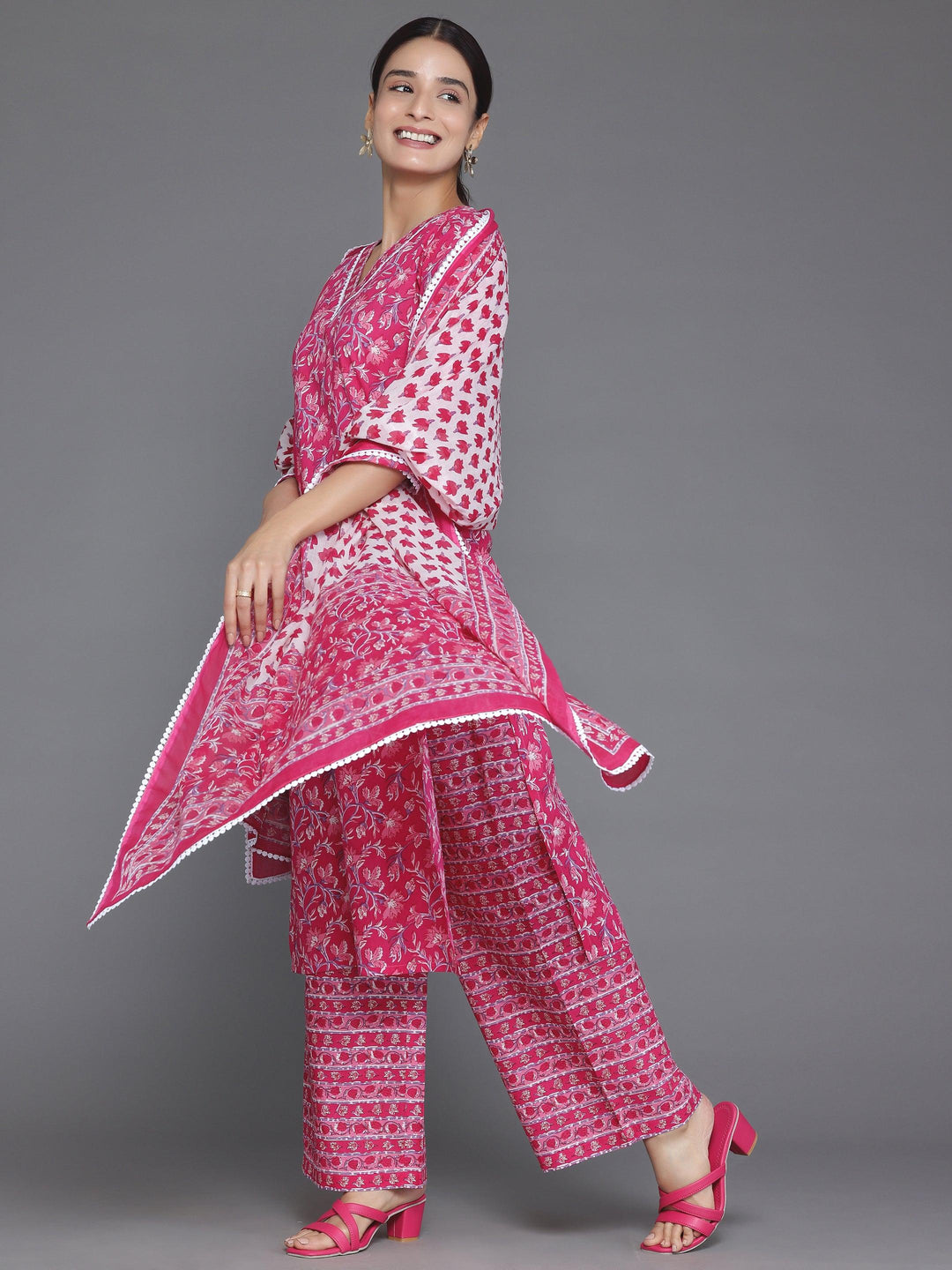 Pink Printed Cotton Straight Suit With Dupatta - Libas