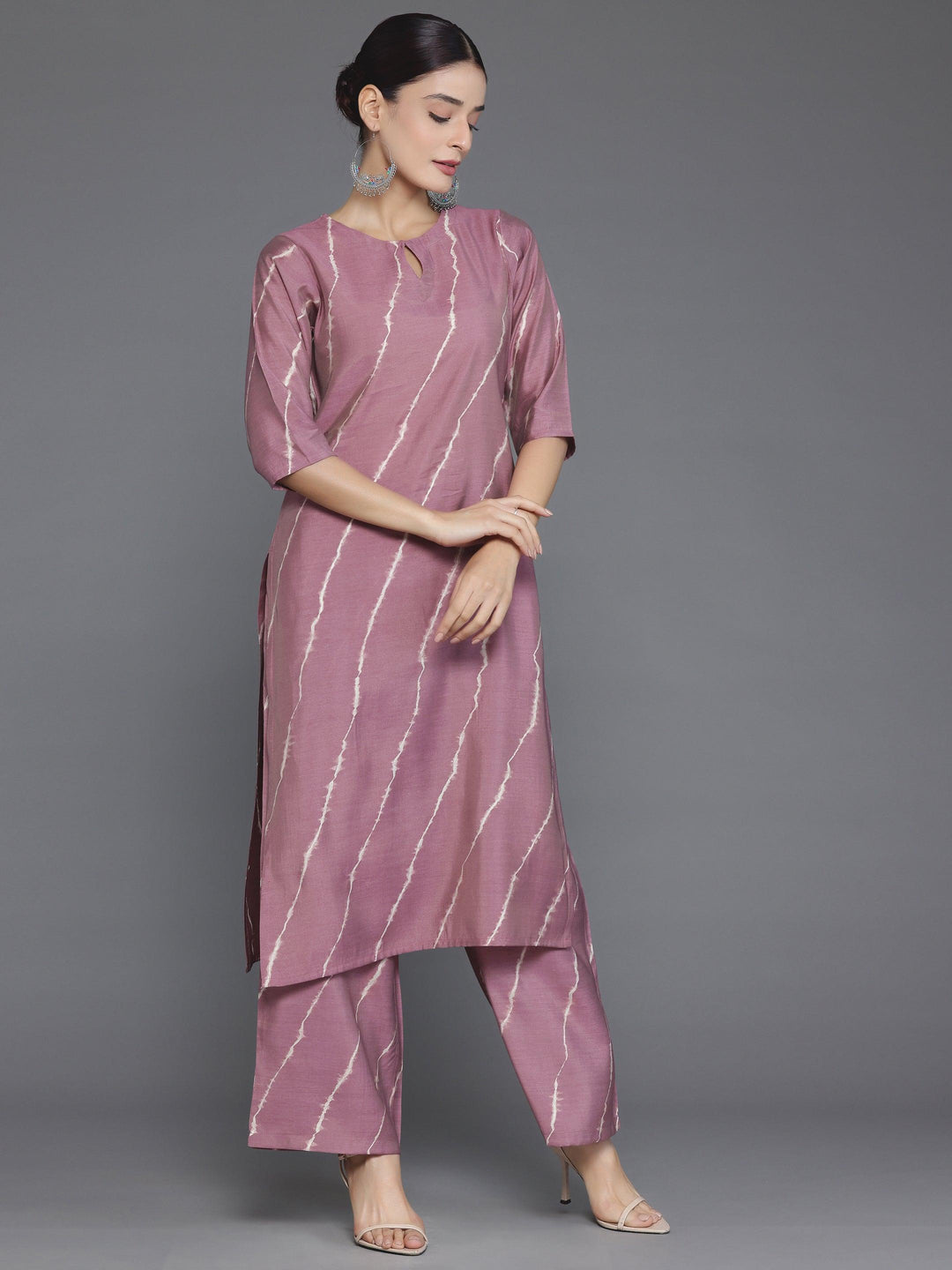 Mauve Printed Silk Blend Straight Suit With Dupatta - Libas 