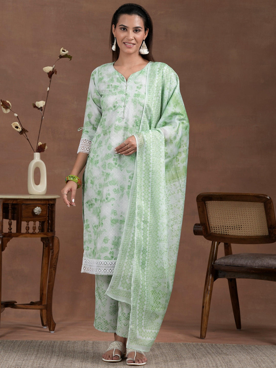 Green Embroidered Cotton Blend Straight Suit With Dupatta - Libas 