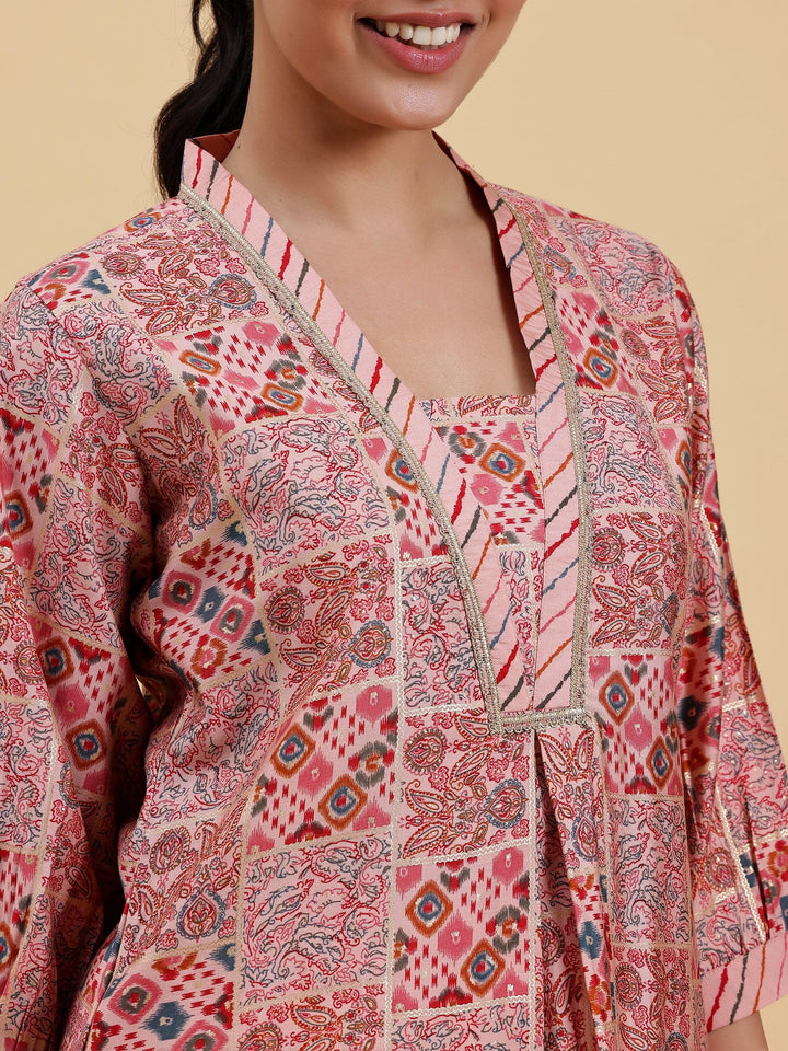 Peach Printed Silk Blend Straight Kurta Set - Libas