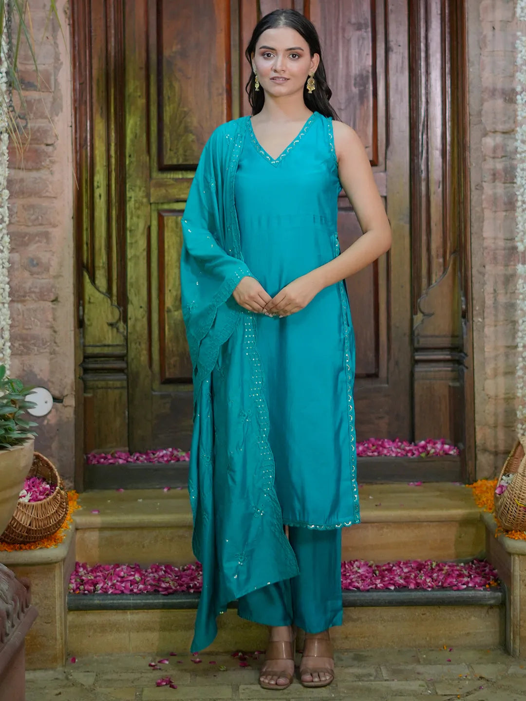  Green Solid Silk Blend Straight Suit With Dupatta 