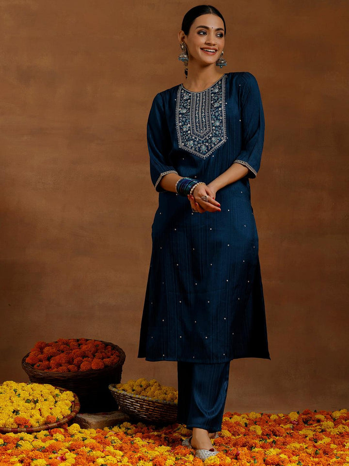 Blue Embroidered Silk Blend Straight Kurta Set - Libas