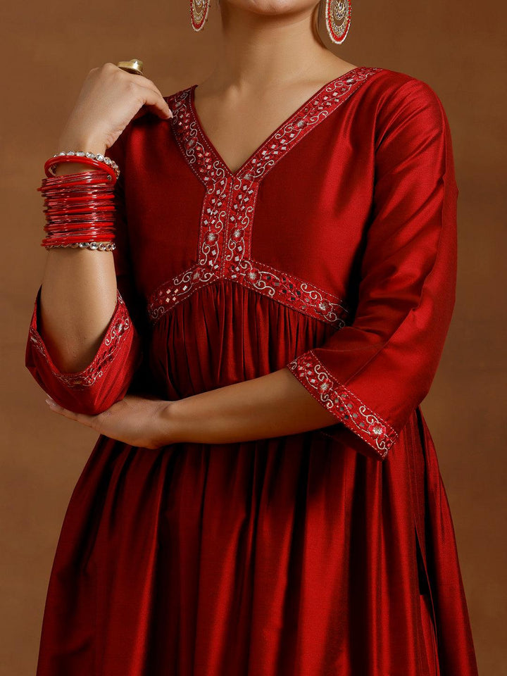 Red Solid Silk Blend A-Line Kurta With Trousers & Dupatta - Libas