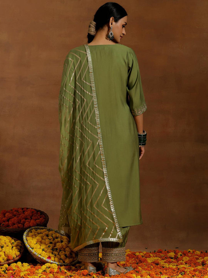 Green Yoke Design Silk Blend Straight Suit With Dupatta - Libas