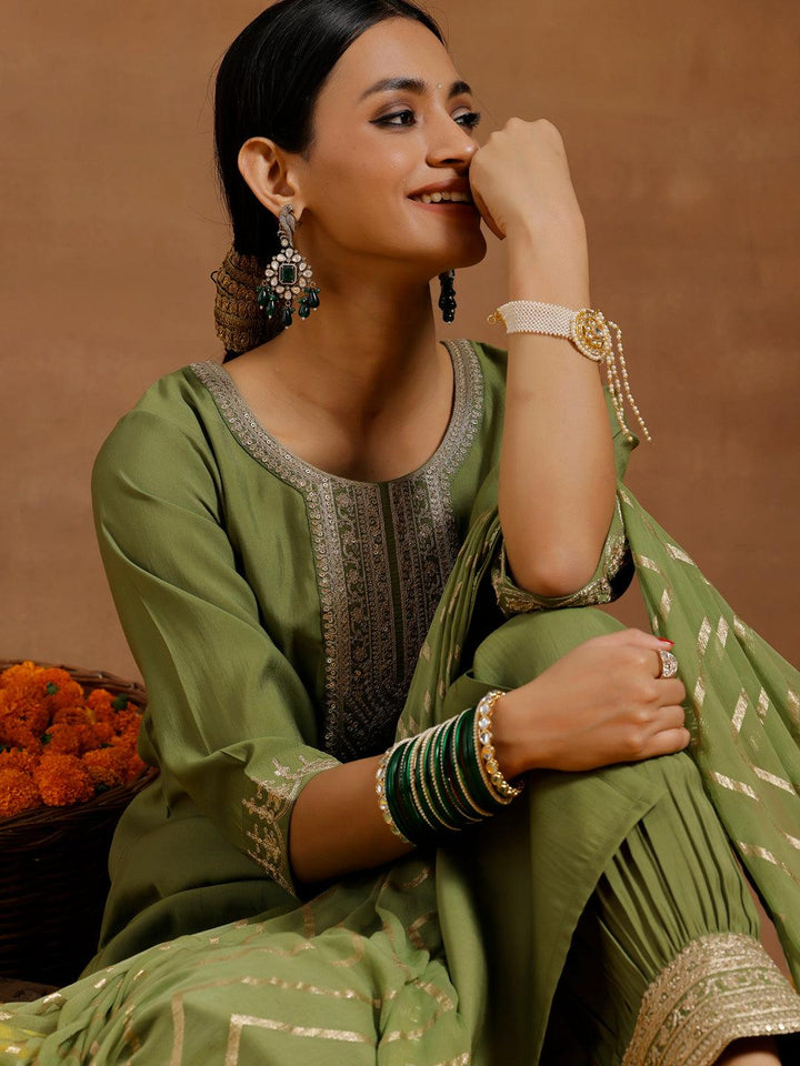 Green Yoke Design Silk Blend Straight Suit With Dupatta - Libas