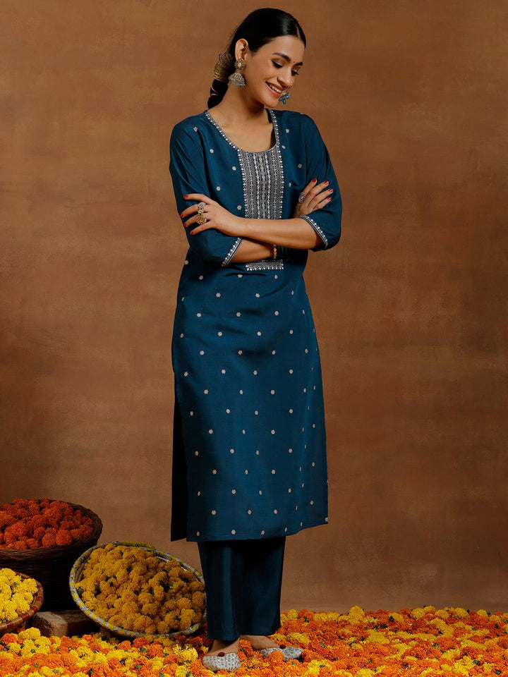 Blue Embroidered Silk Blend Straight Kurta Set - Libas