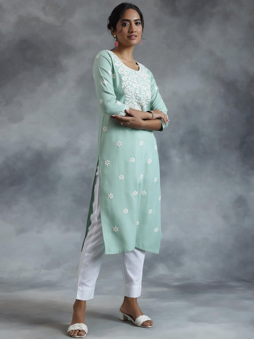 Green Embroidered Rayon Straight Kurta - Libas