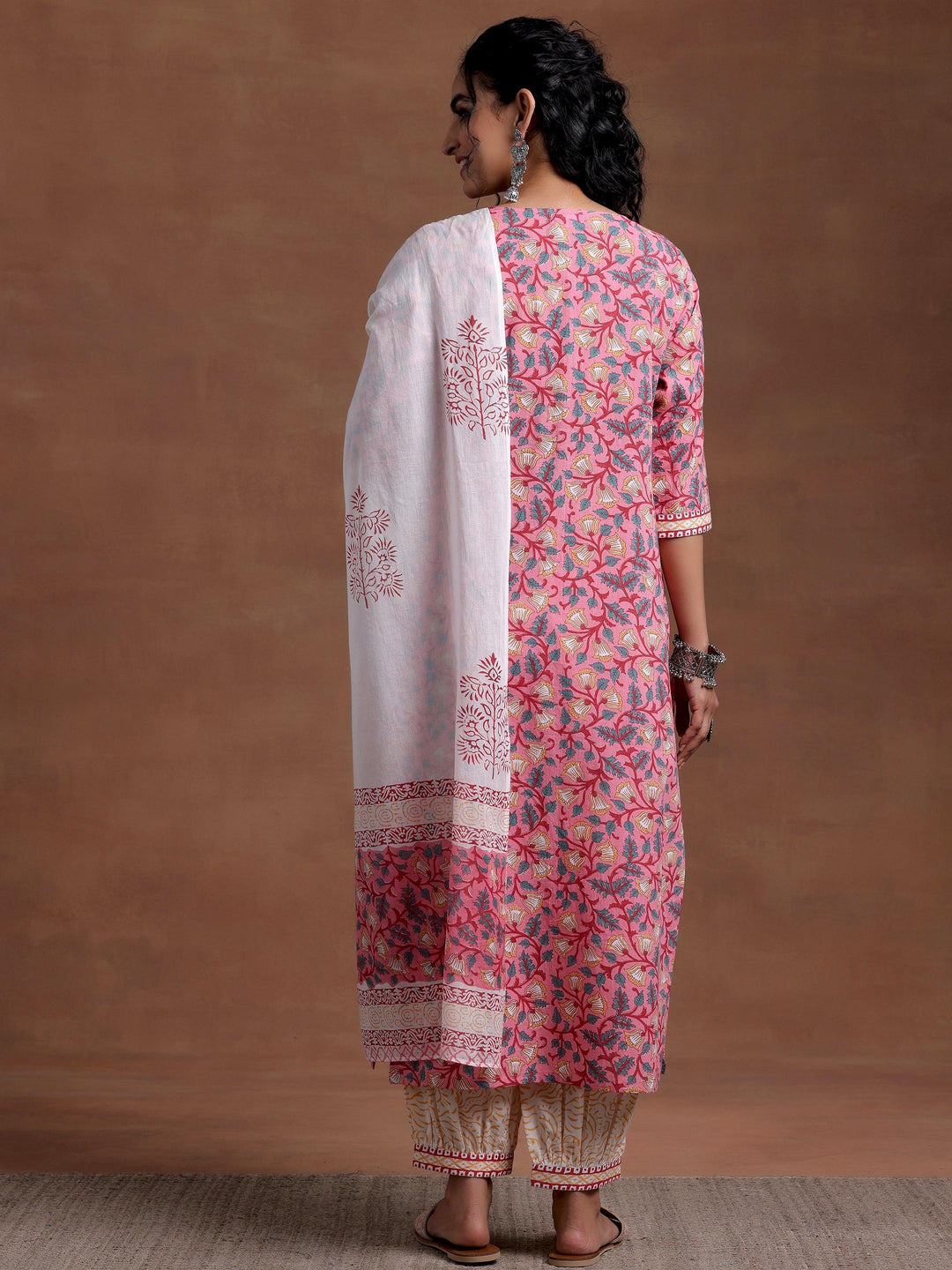 Pink Printed Cotton Straight Suit With Dupatta - Libas 