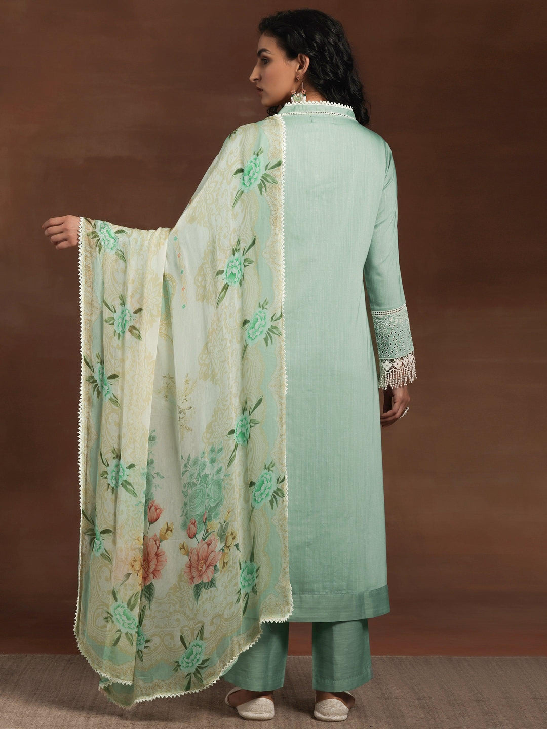 Green Embroidered Silk Blend Straight Suit With Dupatta - Libas 