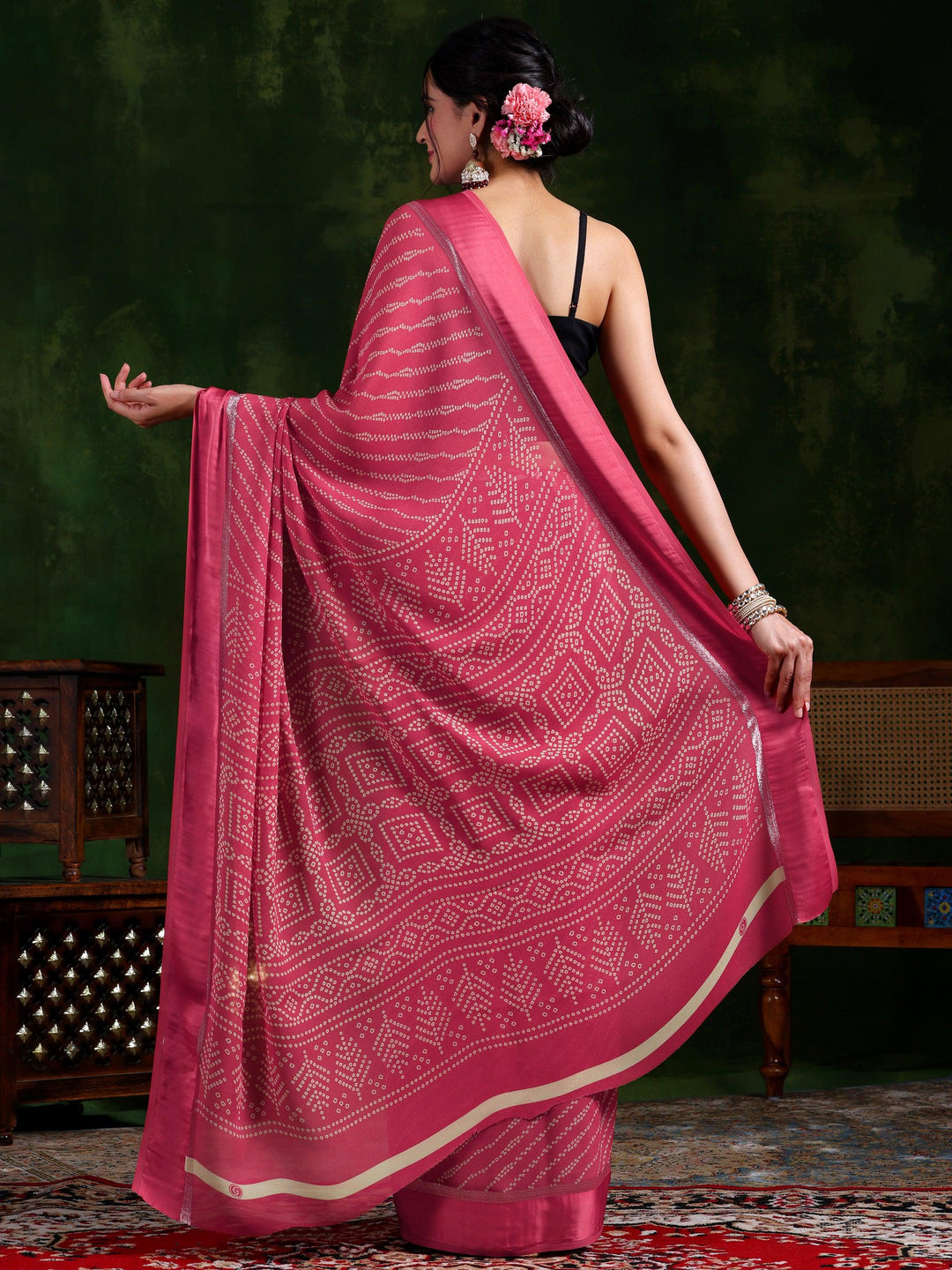 Coral Printed Satin Saree With Unstitched Blouse Piece - Libas