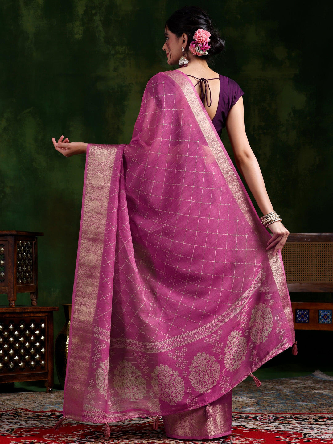 Pink Printed Silk Blend Saree With Unstitched Blouse Piece - Libas 