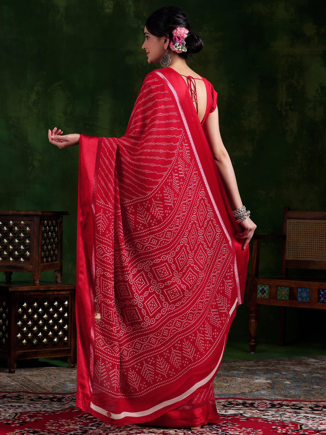 Red Printed Satin Saree With Unstitched Blouse Piece - Libas