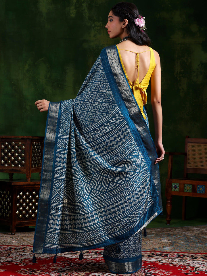 Blue Printed Silk Blend Saree With Unstitched Blouse Piece - Libas