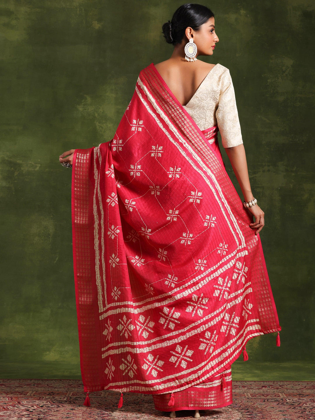 Pink Printed Silk Blend Saree With Unstitched Blouse Piece - Libas