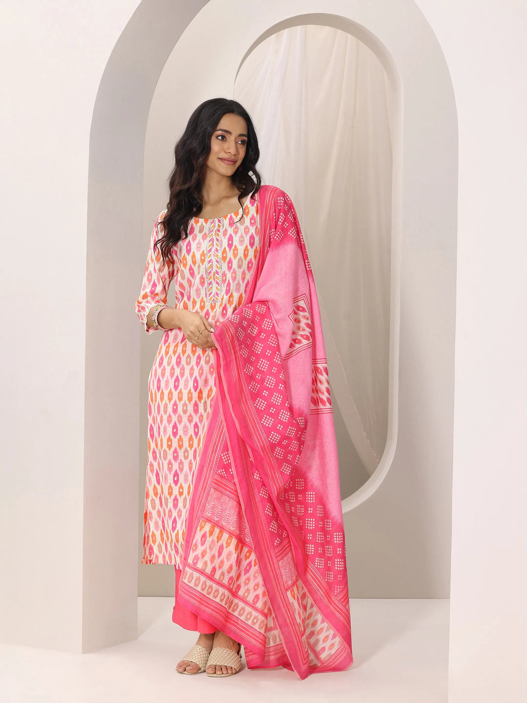  Pink Printed Silk Blend Straight Suit Set With Dupatta 