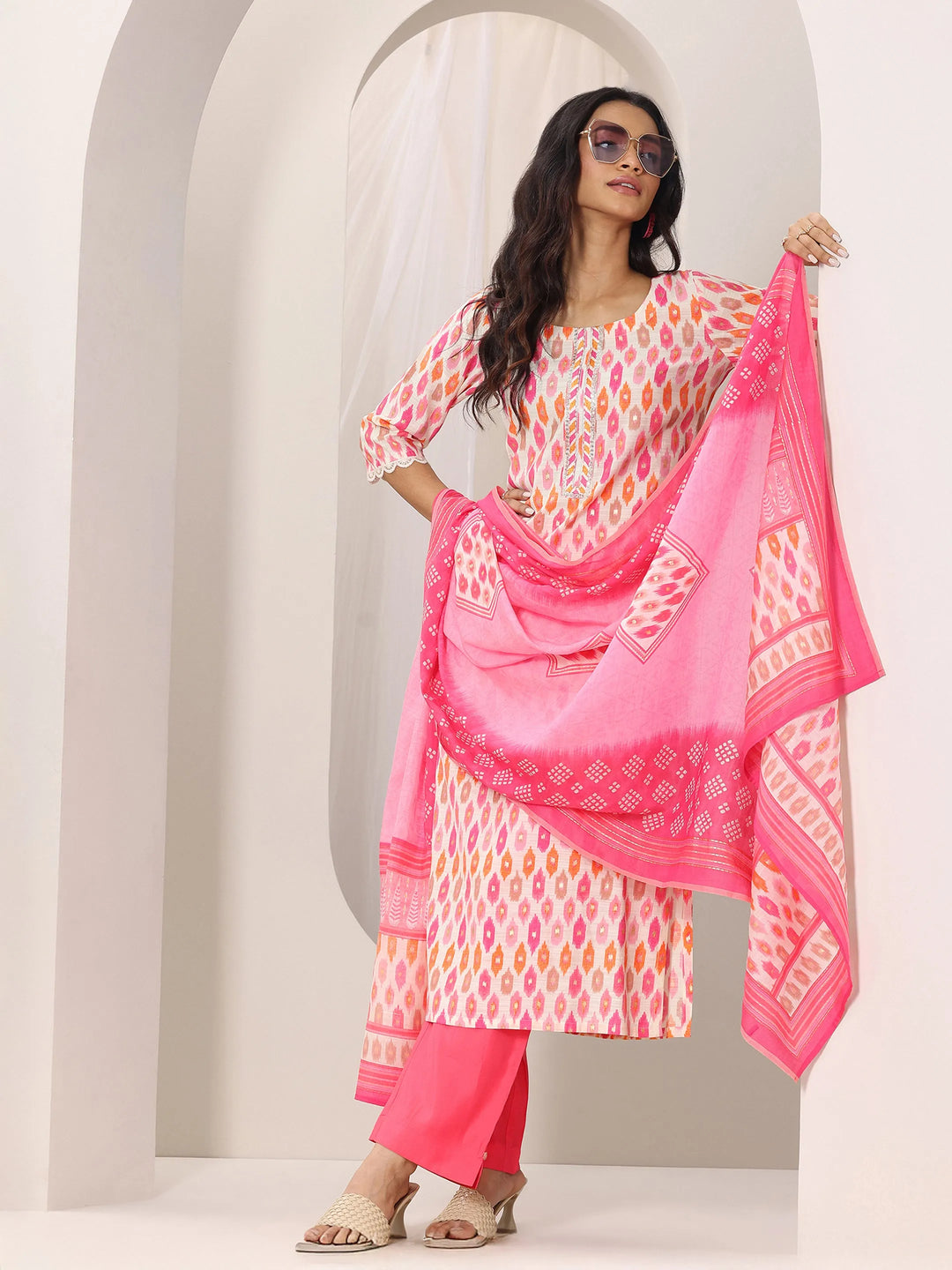  Pink Printed Silk Blend Straight Suit Set With Dupatta 