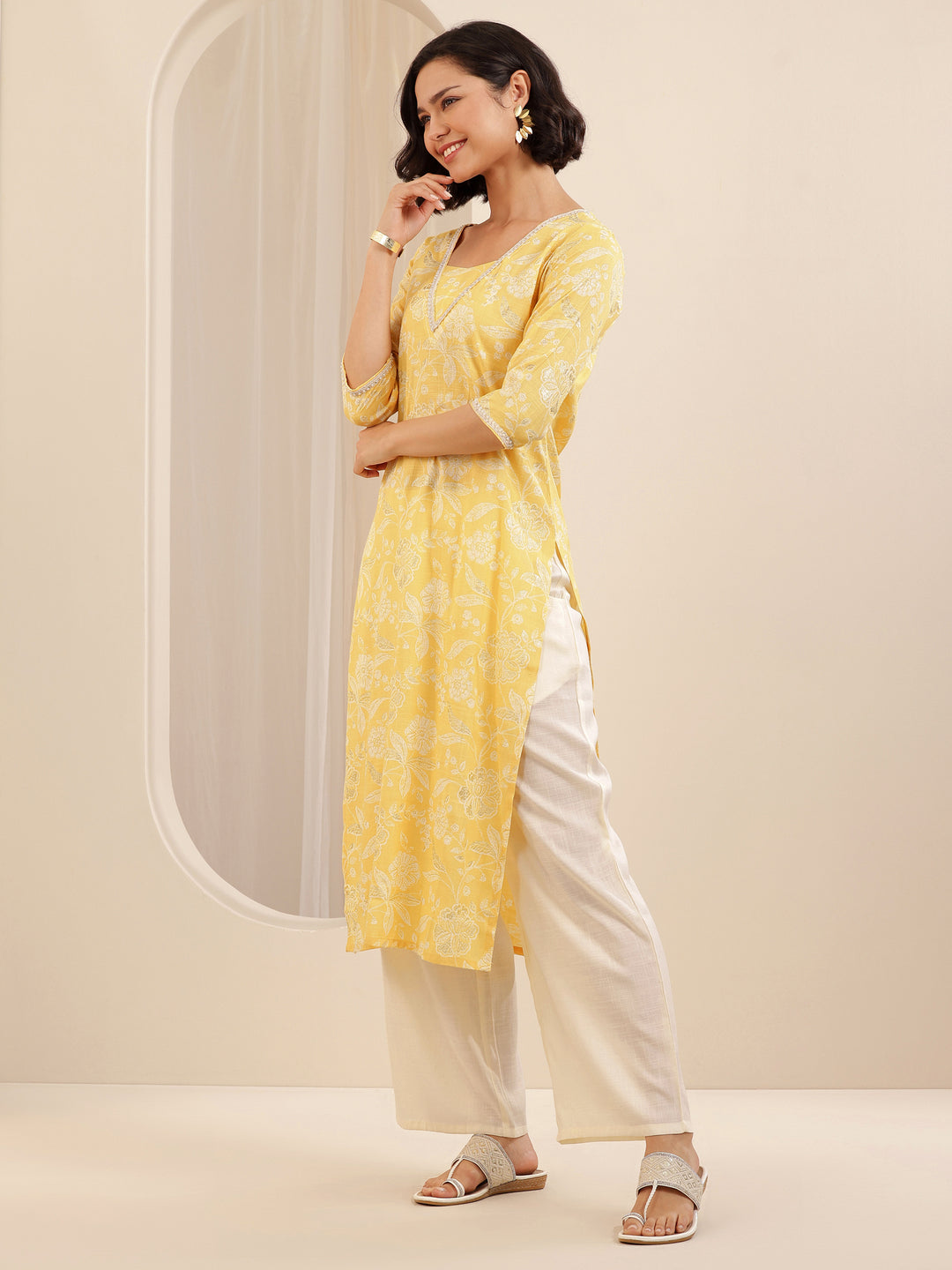  Yellow Printed Cotton Blend Straight Suit Set With Dupatta 