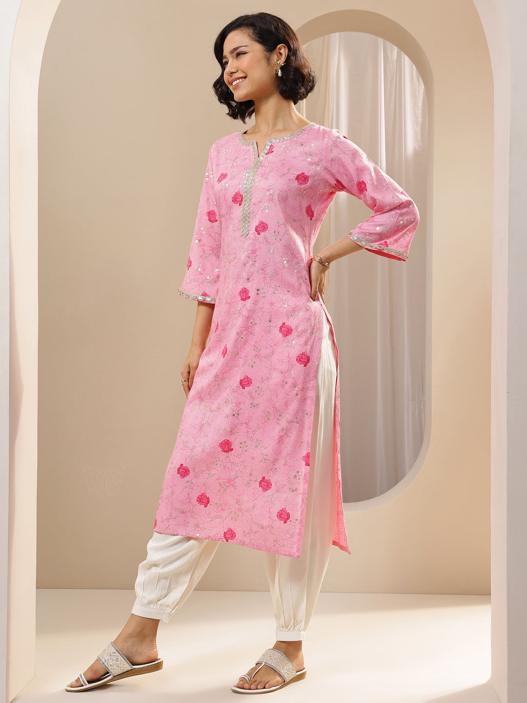  Pink Printed Cotton Blend Straight Suit Sets With Dupatta 