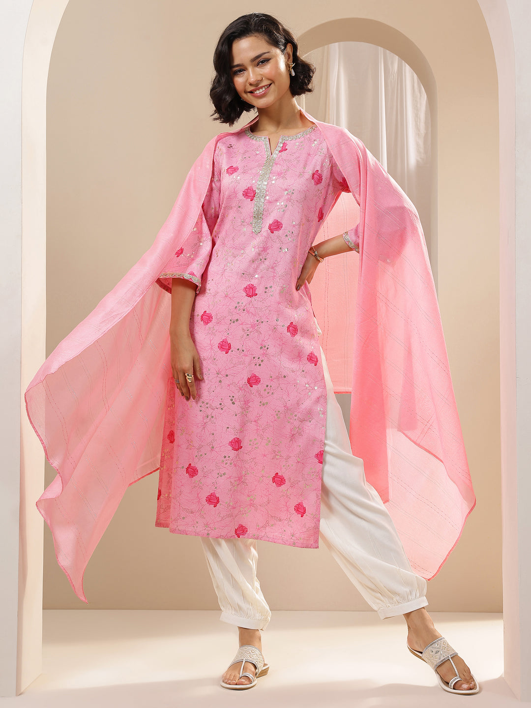  Pink Printed Cotton Blend Straight Suit Sets With Dupatta 