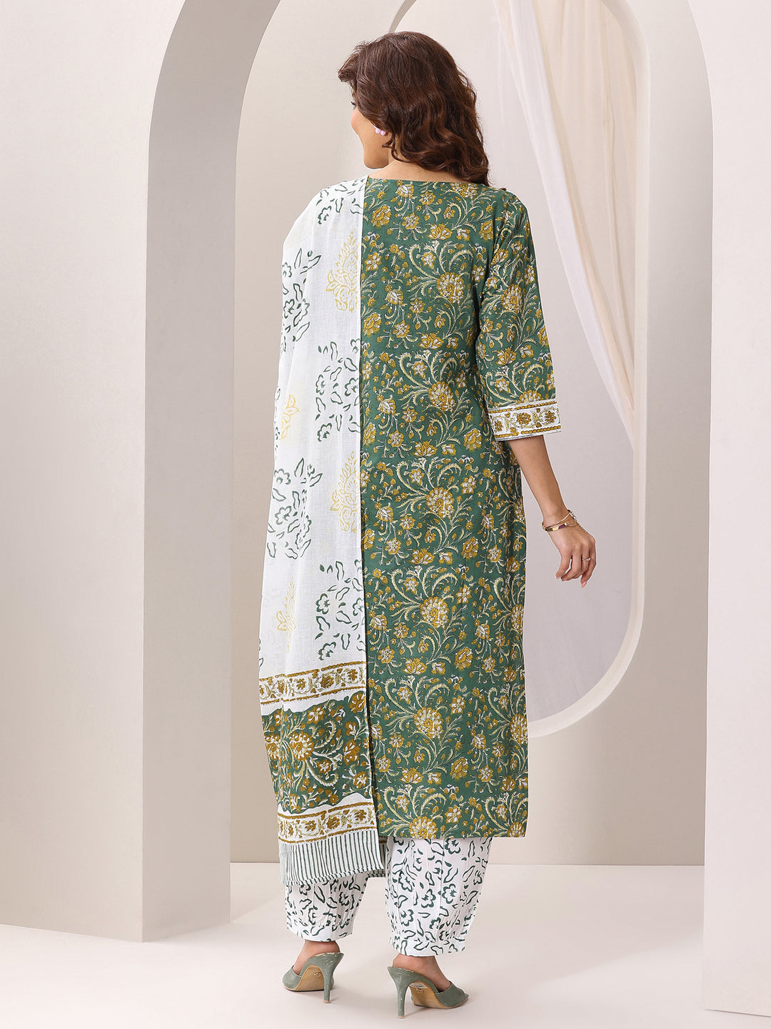  Green Printed Cotton Straight Suit Set With Dupatta 