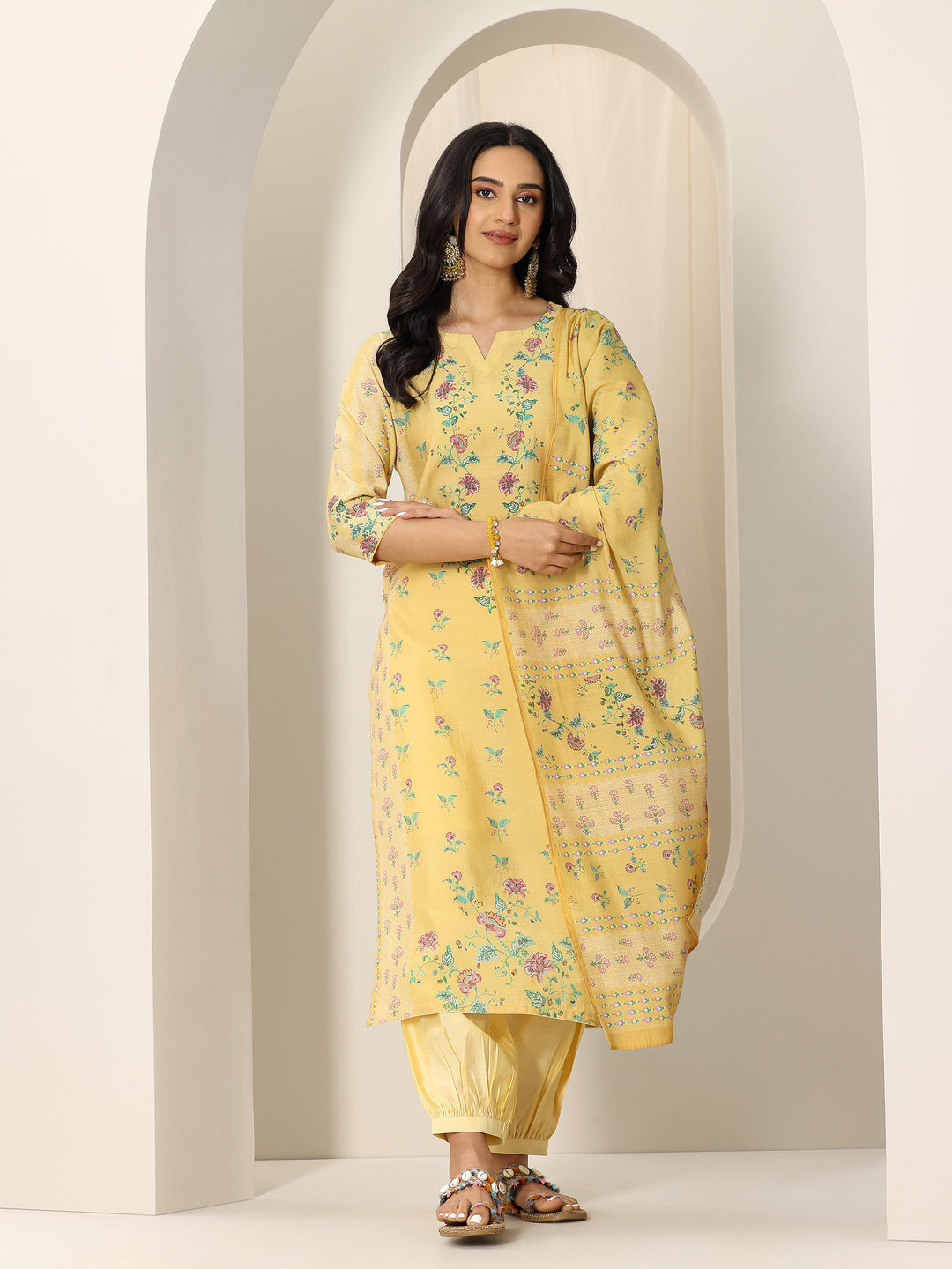  Yellow Printed Silk Blend Straight Suit Set With Dupatta 