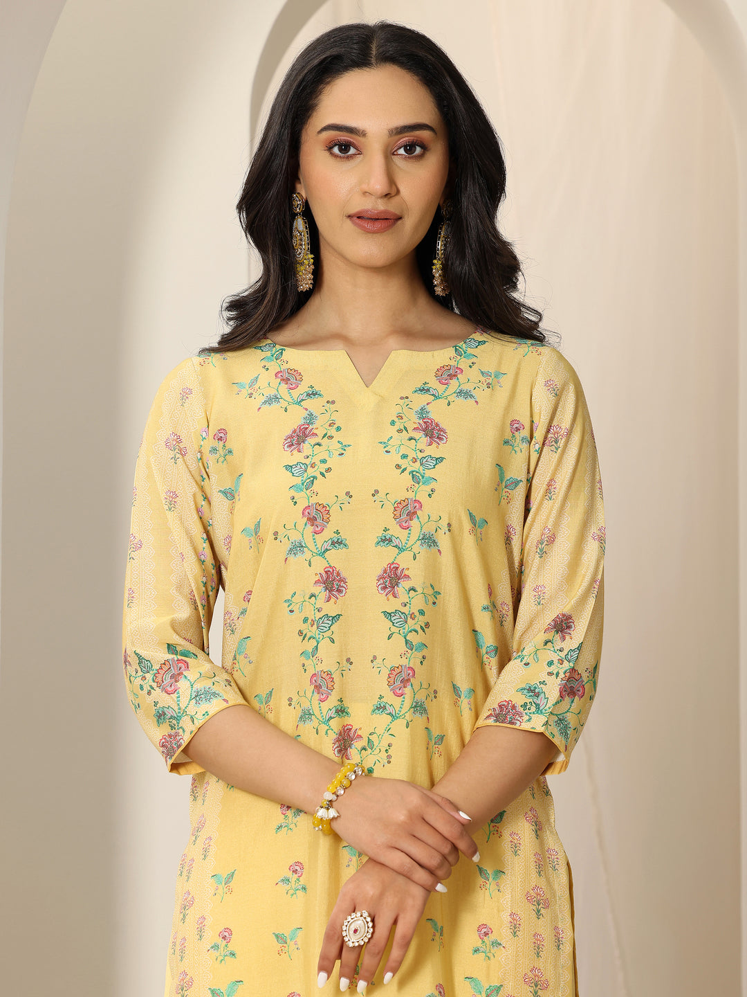  Yellow Printed Silk Blend Straight Suit Set With Dupatta 