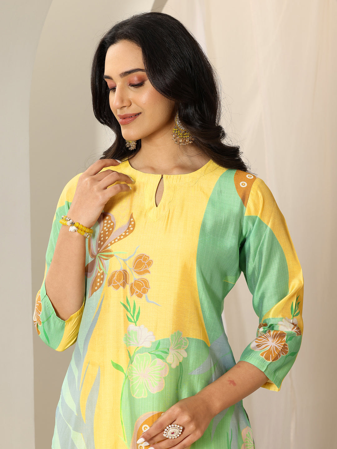  Yellow Printed Silk Blend Straight Suit Set With Dupatta 