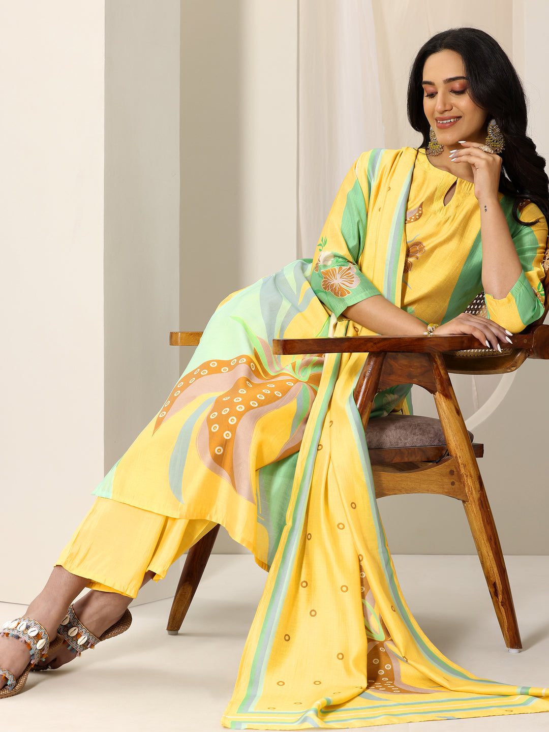  Yellow Printed Silk Blend Straight Suit Set With Dupatta 