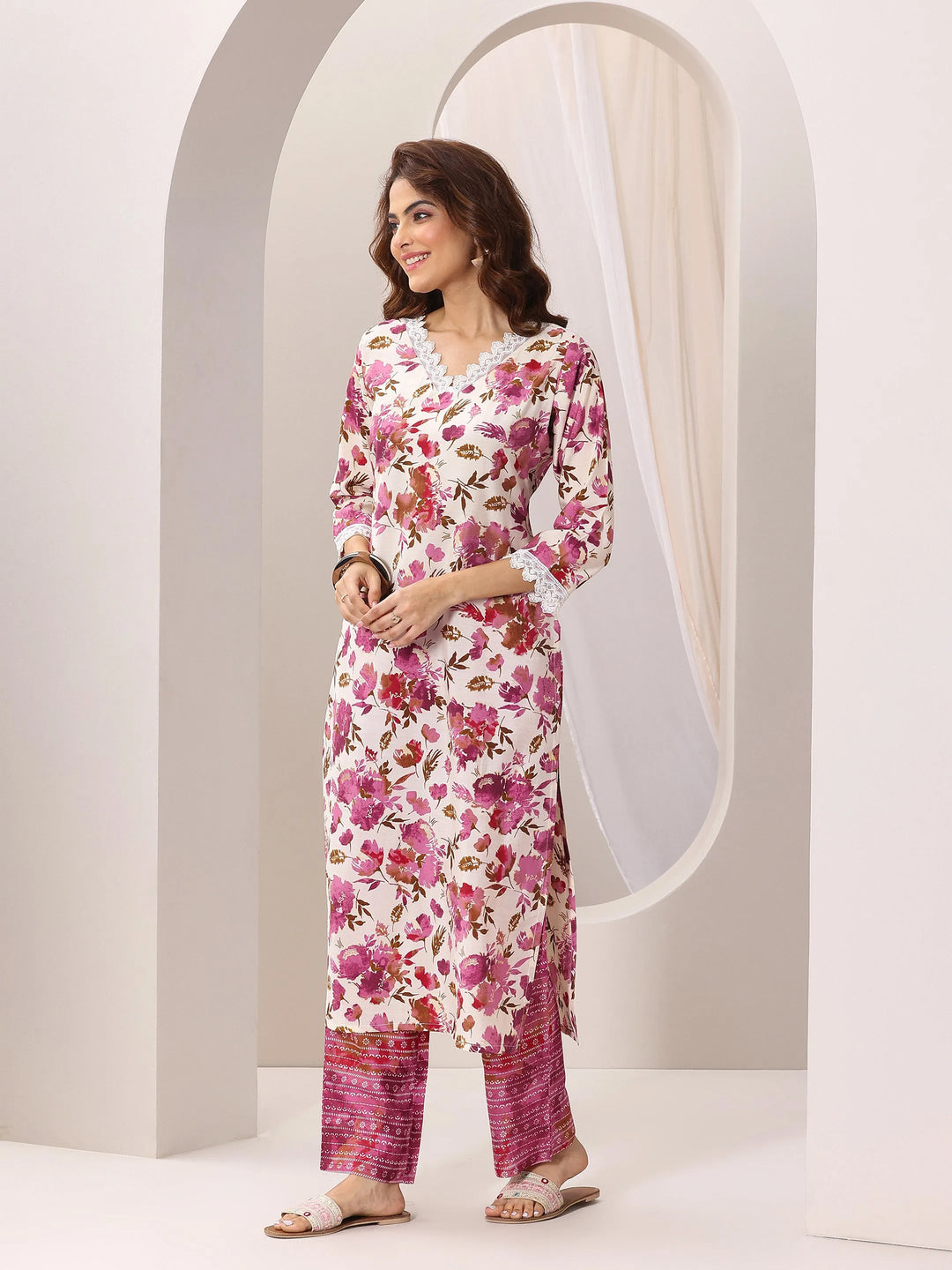  Off White Printed Silk Blend Straight Kurta Set 