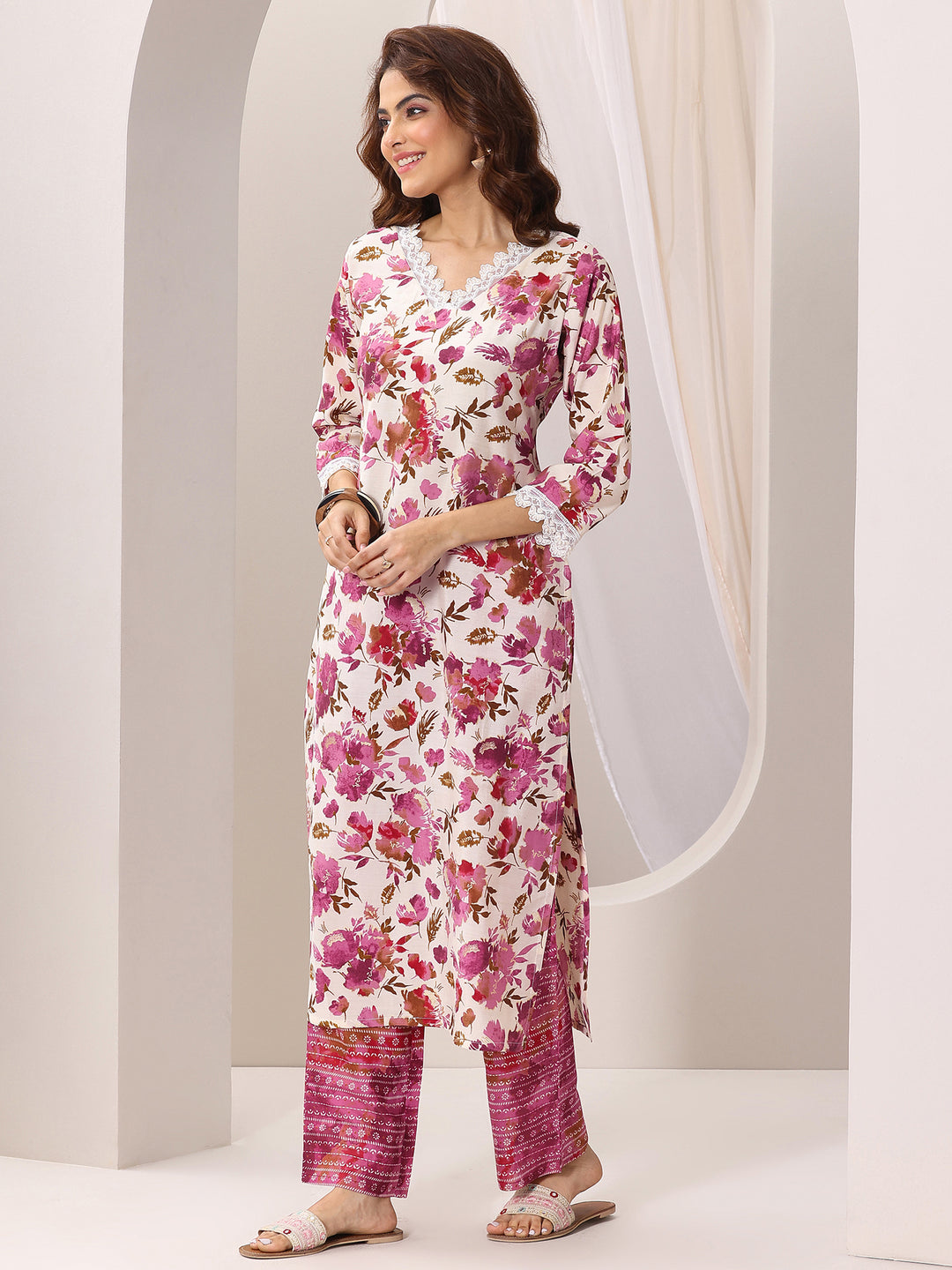  Off White Printed Silk Blend Straight Kurta Set 