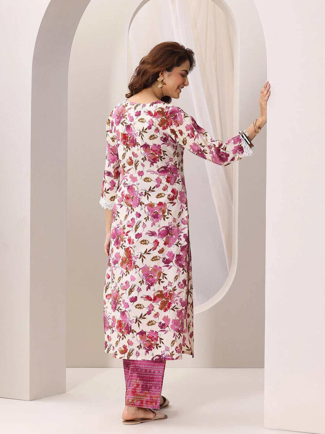  Off White Printed Silk Blend Straight Kurta Set 