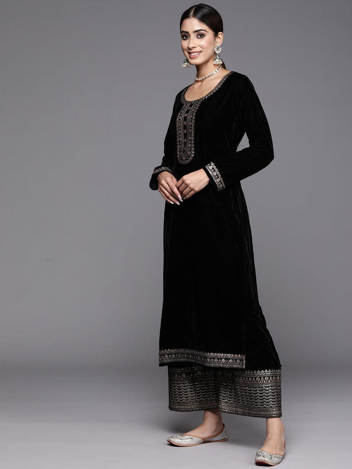 Black Yoke Design Velvet Straight Kurta With Palazzos & Dupatta - Libas