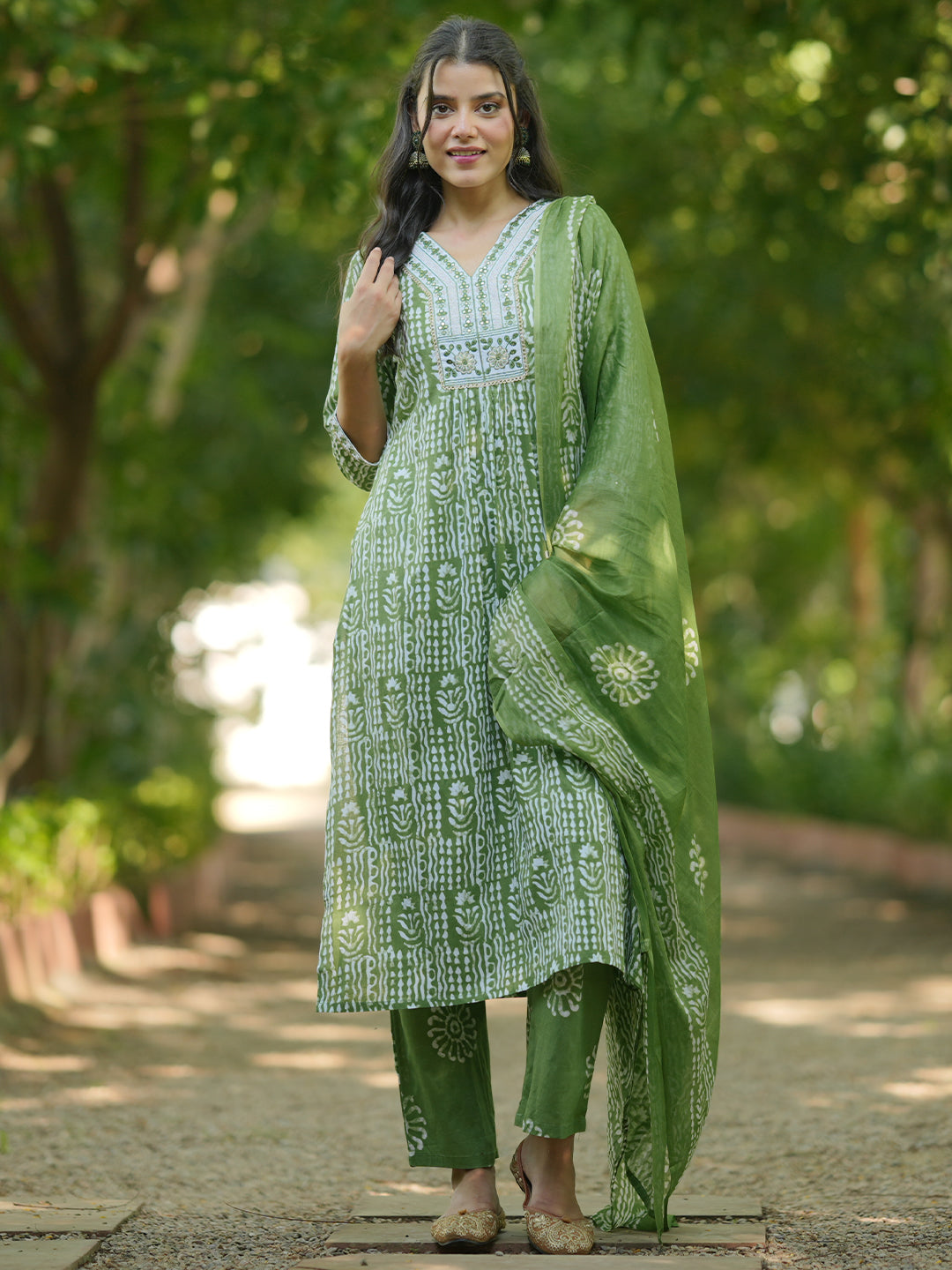  Green Printed Cotton Straight Suit With Dupatta 