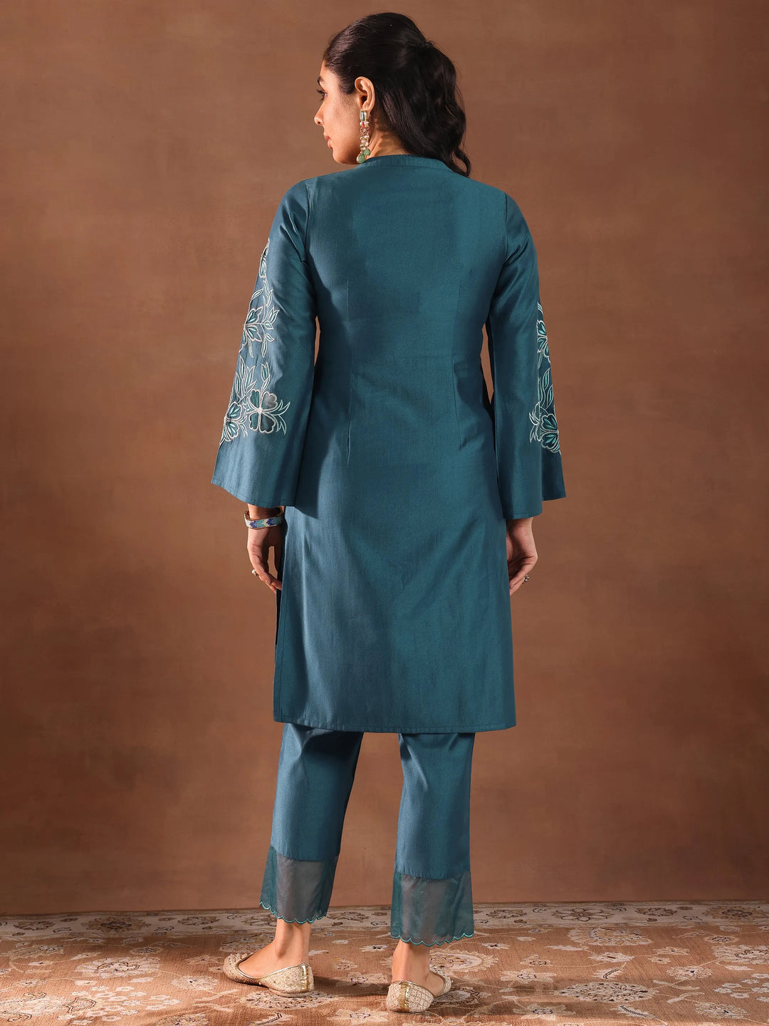  Teal Embroidered Silk Blend Straight Kurta Set 