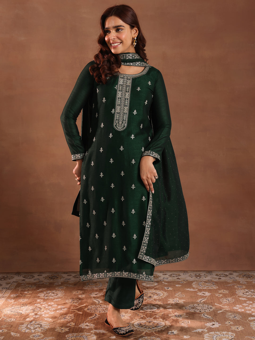  Green Embroidered Silk Blend Straight Suit With Dupatta 